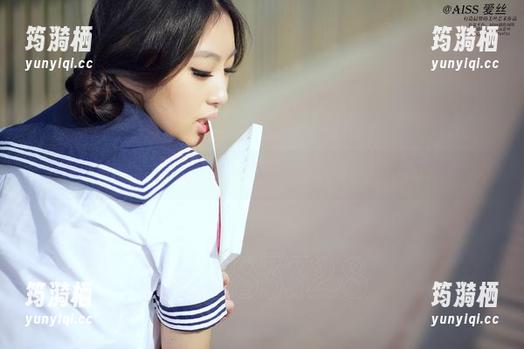 爱丝视频原片的图集，让我对生活又有了新的想法和懊恼