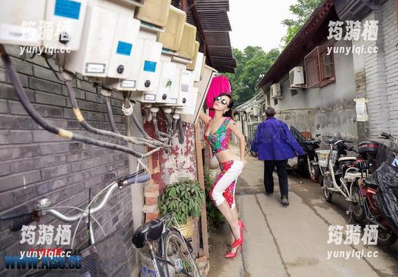 爱丝的私拍：美丝病栋套图给你意想不到的惊喜