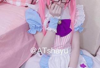 庆祝AT鲨19岁，究竟是写真还是生日蛋糕？