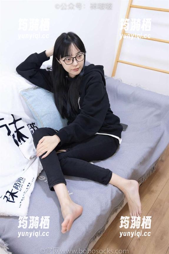 BoBoSocks袜啵啵 - 福利来了！奶油带你走进“脚趾夹东西”的奇妙世界！