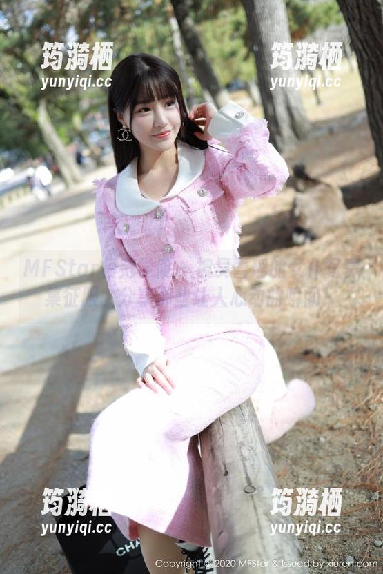 MFStar模范学院 - 被吴雪瑶的女仆写真集征服，分享那些让人心动的瞬间！