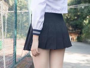 MSLASS梦丝女神 – 义务福利！小唐嫣在旗袍包裹里展现了一种怪异美