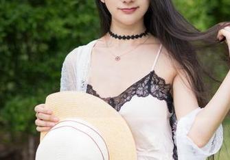 MiStar魅妍社 – 眼镜里的大奶昔Kyra：定制图集让你边看边咽口水