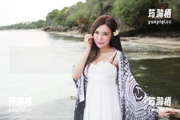 MyGirl美媛馆 - 伊小七MoMo的泳池写真集，最新用心良苦，这水里藏了多少故事？