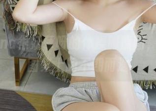 跟着Tina很妖孽呀的体操服原图，来一场图集上的不期而遇