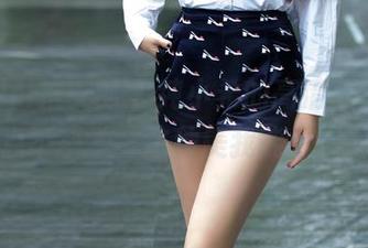 TuiGirl推女郎 – 纯小希的高清红裙，真的有点不科学，这种美我能看一百遍！