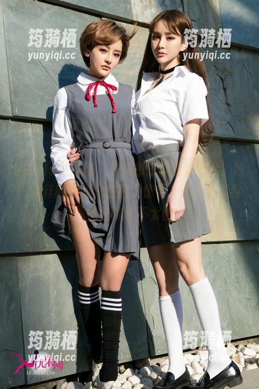 UGirls尤果网 - 张馨彤短裙最新图片，哼，这样的腿我只想用“惊艳”两个字形容，但好像也不太够。