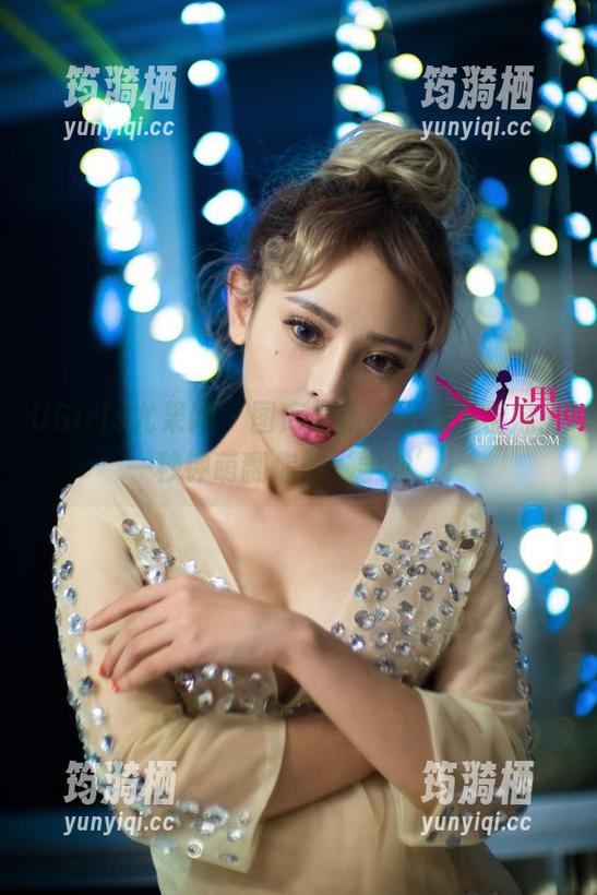 UGirls尤果网 - 图库最新，谭晓彤学妹：一秒钟萌翻你的‘学业’！