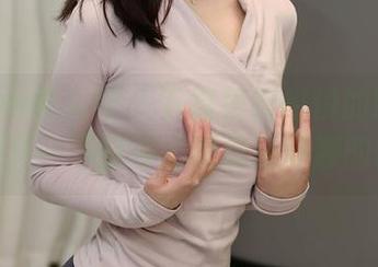Xiuren秀人网 – 下载模特悦悦的睡衣大片，感受一下穿得比睡觉还舒服的感觉！