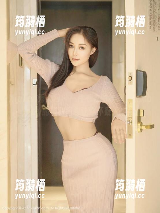 Xiuren秀人网 - 一件毛衣的故事，沐沐baby的福利图包让你怀疑人生！