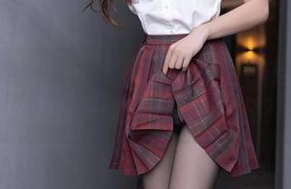 Xiuren秀人网 – 探索熊小诺的连体衣作品：每一款都是小宇宙？