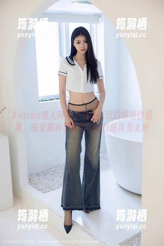 Xiuren秀人网 - 下载许嘉欣的黑色作品集，感受那种若隐若现的情感真是太妙