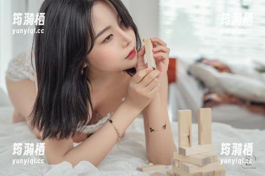 Yuna(윤아)的车内玩家：分享那些车里才会有人生哲学的瞬间！