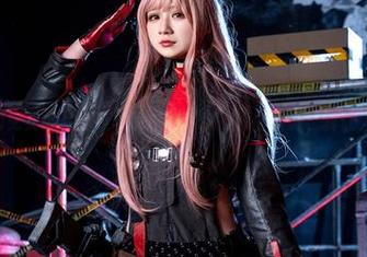 看Zyra秋的兔女郎写真，才明白什么叫撩人的资源，真让人停不下来！