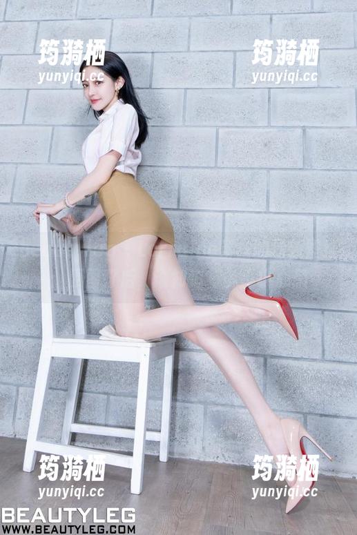 beautyleg - Lorraine蕾丝的清新壁纸：原图背后，谁知道有多少小心思