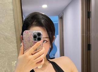 微密圈 – 最新不爱笑的赛琳的嘉宾帖，图片太美一不小心就沦陷了