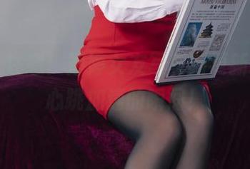 丽柜 – 注意！婷婷女友写真新更新，让我心跳加速的瞬间！
