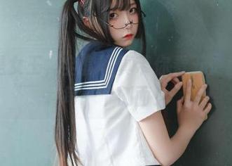 不只是女王，全套写真带你看五更百鬼的每一个侧面！