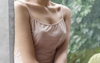 克拉女神 – 水手服图包竟然有这样的剧情？忆之，你是怎么做到的？