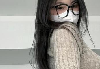 微密圈 – 姐妹花半腿黑色丝丝，美图带你进入可爱的肉巴的奇幻壁纸世界！