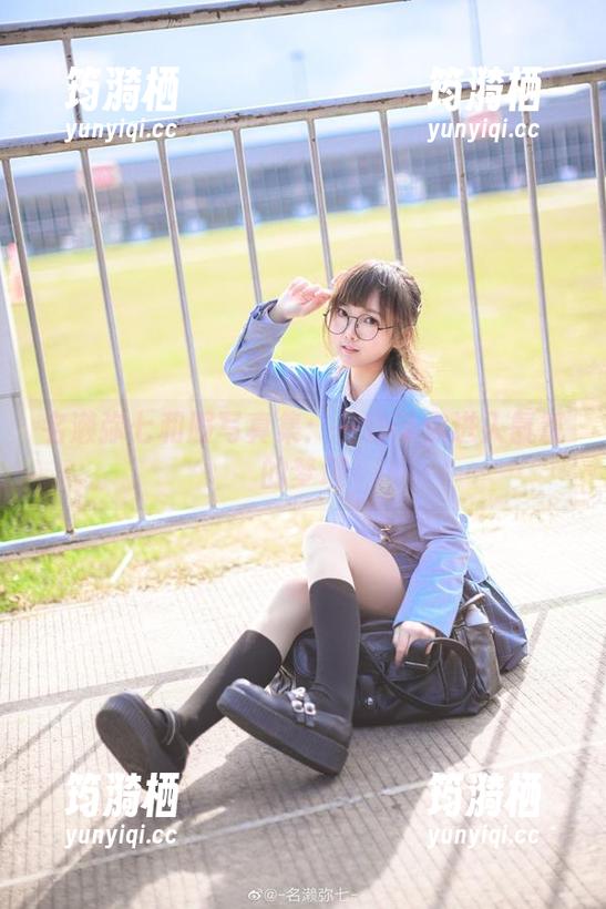 名濑弥七和服写真集：一秒带你进入氤氲的梦境