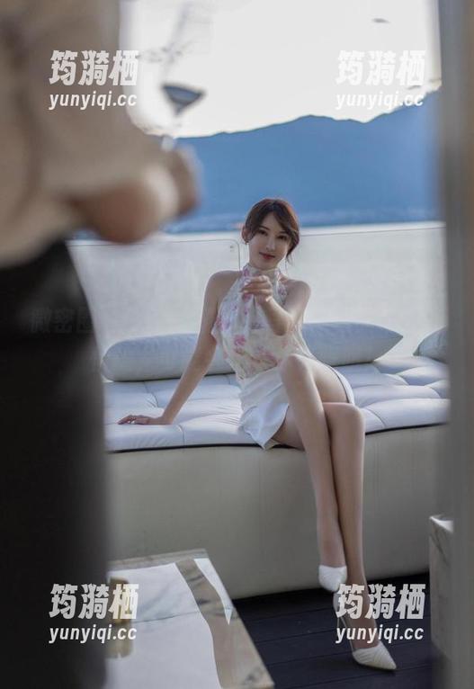 微密圈 - 下载周妍希的写真，极品身材，慎重，可能会造成你失眠哦！