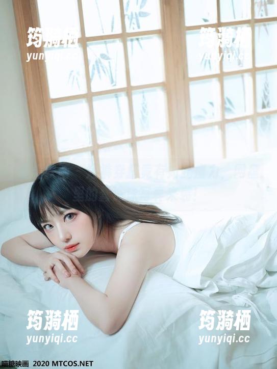 喵糖映画 - 短裤穿搭竟有如此魔力，网盘里的蠢沫沫写真来袭！