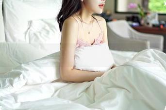 嗲囡囡 – 镜头下的浴缸：SiByl李思宁的私房梦境与原图