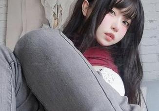 让我们一起追随女主K的长腿，套图资源，一点都不心疼的！