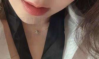 微密圈 – 奶雯和服面对面的微妙之旅：图库中的每一帧都让人心痒！