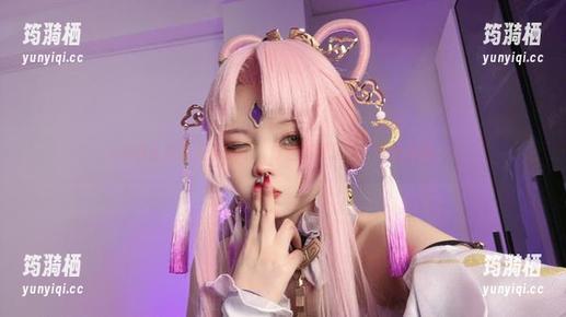 小瑶幺幺的天使cos，打包资源送你，快来看呗！