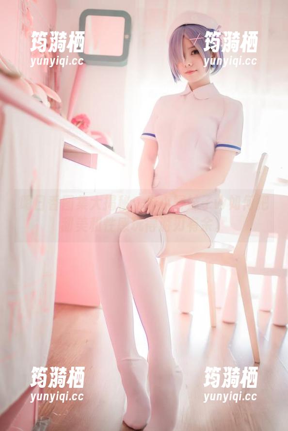 明日香图集大揭秘：看小野妹子w如何把甜美和性感玩得游刃有余。