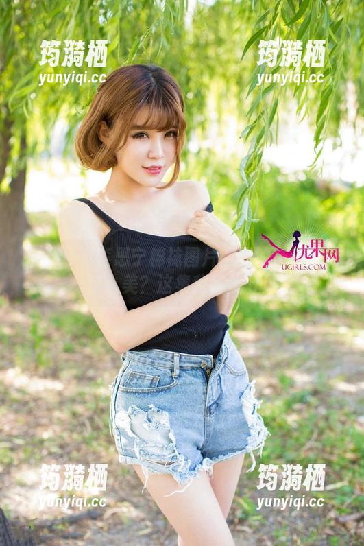 尤果网-李思宁 尤果网 - 李思宁棉袜图片:我的袜子可以这么美?这集我给满分!