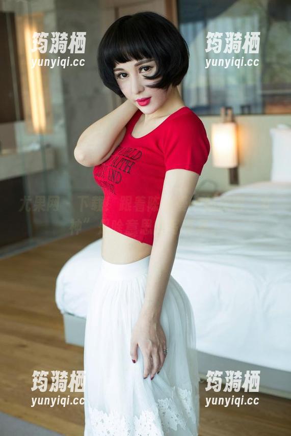 尤果网 - 下载！跟着陈怡曼一起探索“女神”是啥意思的写真集。