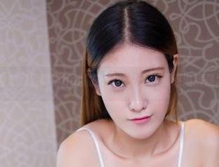 尤物馆 – 没想到潘琳琳ber的灰丝作品，资源感满满是怎么回事？