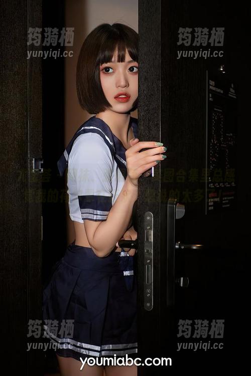 尤蜜荟 - 网袜、张雨萌，美图合集里总感觉我的荷尔蒙在狂欢，想说的太多了！