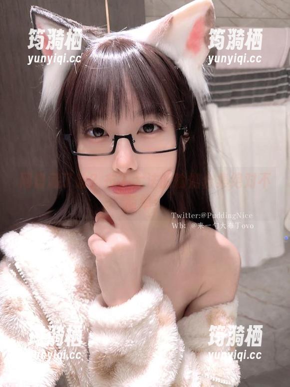 网盘藏了啥？布丁大法的瑜伽合集绝对不简单！