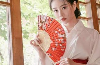 年年Nnian免费水手服作品，就像是青春的回忆，想起那年潮湿的夏天，心在悸动。