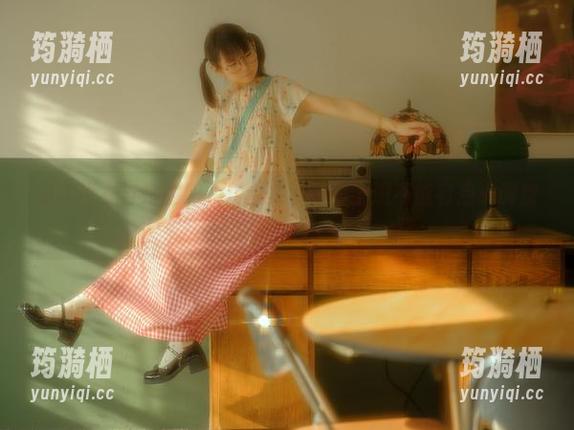 幼水铃衣与她的职业装合集，谁说上班不能有点小调皮？