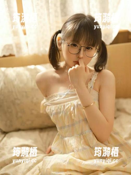 幼水铃衣 万圣节特辑:幼水铃衣的作品,让我忍不住要多看几遍!