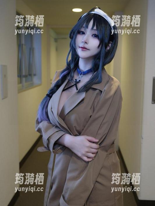幼爱youmeko 这就是幼爱youmeko的“未亡人雪女cos”原图,感觉有点神秘又有点让人心动,真的让人停不下来了。