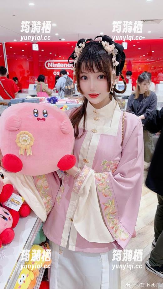 观看彩芸_Nebula“奥古斯特”：神奇的吸引力，合集一定让你心动！