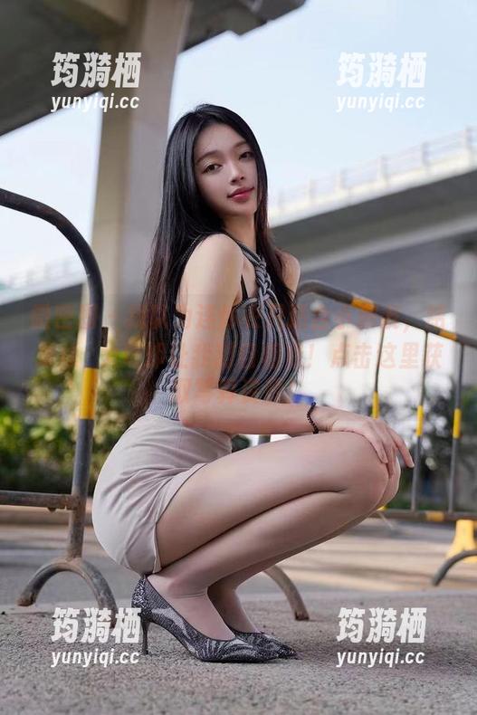 微密圈 - 我以为连体衣只适合小朋友，结果徐珺大哥却让我刮目相看！点击这里获取写真资源！