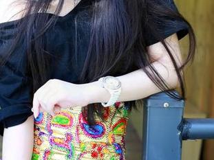 推女神 – 绝对有毒的美腿：谭晓彤的图片下载一发不可收拾！