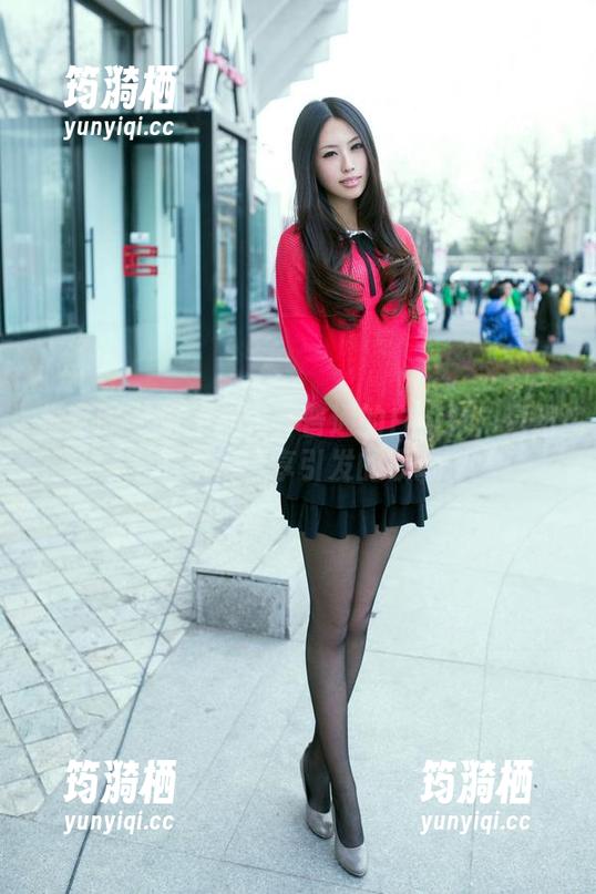 推女郎 - 这不是一件普通的白衬衫：易阳的图片分享引发的联想