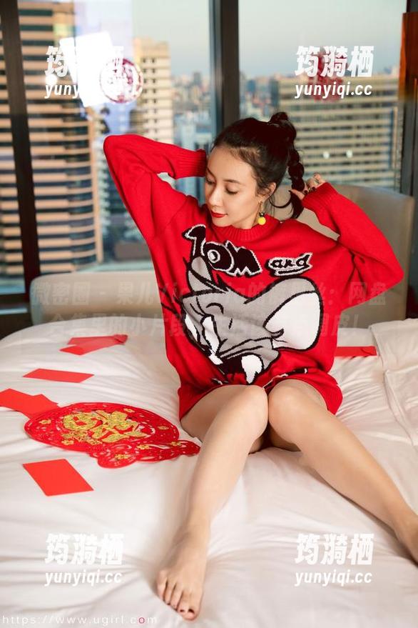 微密圈 - 果儿Victoria的裤里丝：网盘合集里的小片段，生活该有点调皮！