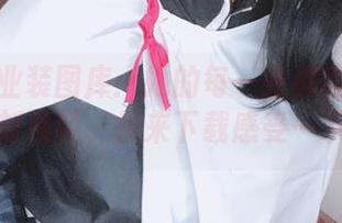 柳丸职业装图库：她的每一张都能让你想立刻换装，快来下载感受一下！