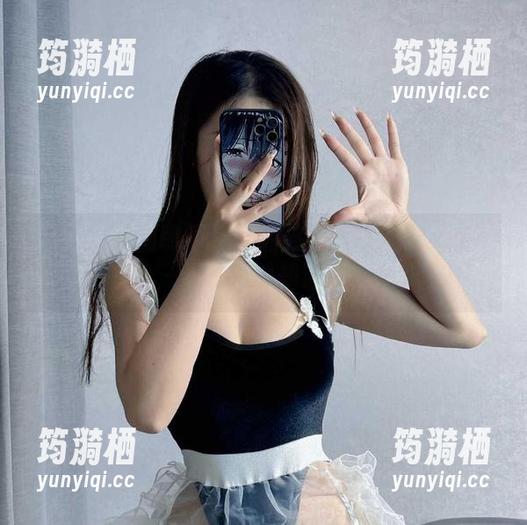 微密圈 - 别瞧不起她的旅拍哦！桃沢樱呀写真集，下载简单却让人心动！