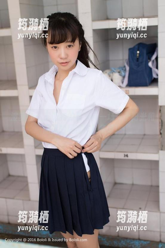 波萝社 - 王语纯的夏天：一场关于阳光和微风的写真作品集呀！