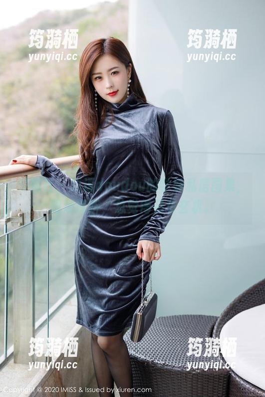 爱蜜社 - 逗逗doudou的学妹私房图集，眼观耳听，总觉得另有玄机。